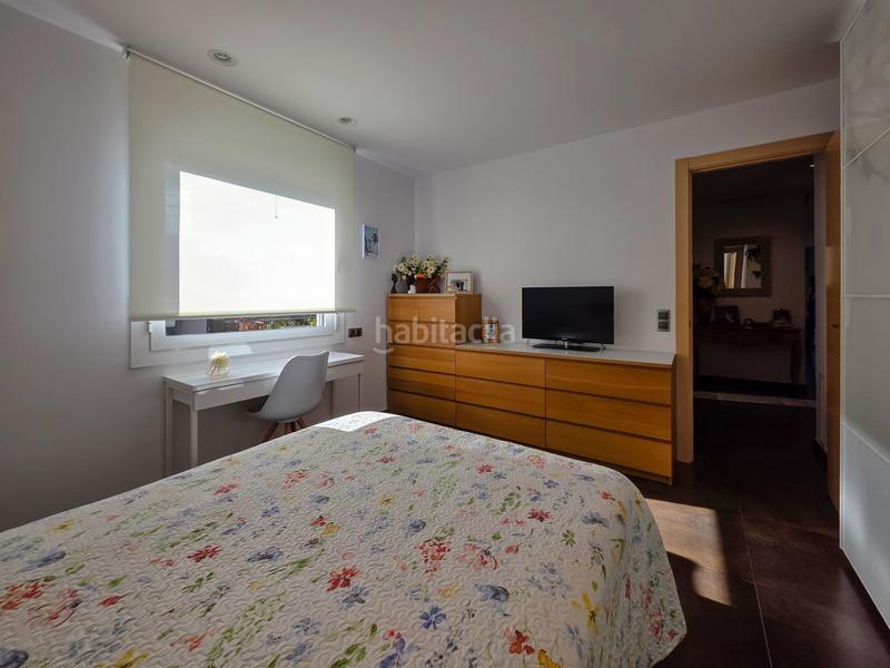 Foto d3631197-c272-4ffc-8ff3-04d2f6a68598. Casa amb aparcament a Almacelles