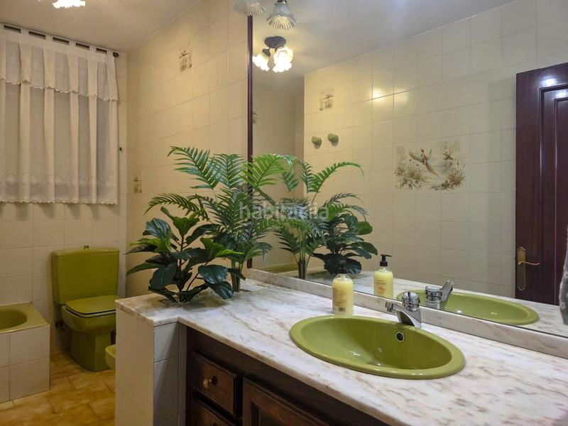 Foto ecdc1313-3502-4dc0-b90b-1cd1f6eceda9. Casa amb aparcament a Almacelles