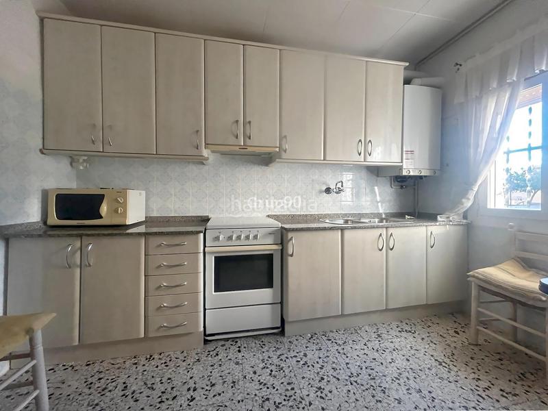 Foto 9b33f784-a05c-4763-bd46-9d181b012e44. Haus mit heizung in Magraners Lleida