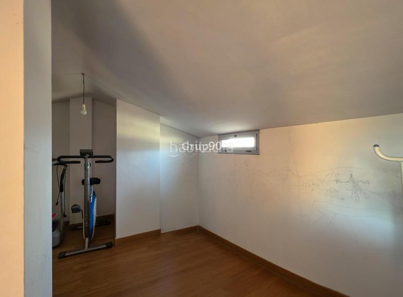 Foto cfb64fcf-2de0-4871-a8a8-adaf7f99c029. Dachwohnung mit heizung in Almacelles