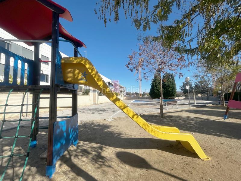 Foto 2c99cfab-6739-463a-9441-ff42db0873f3. Flat with heating parking pool in Cappont Lleida