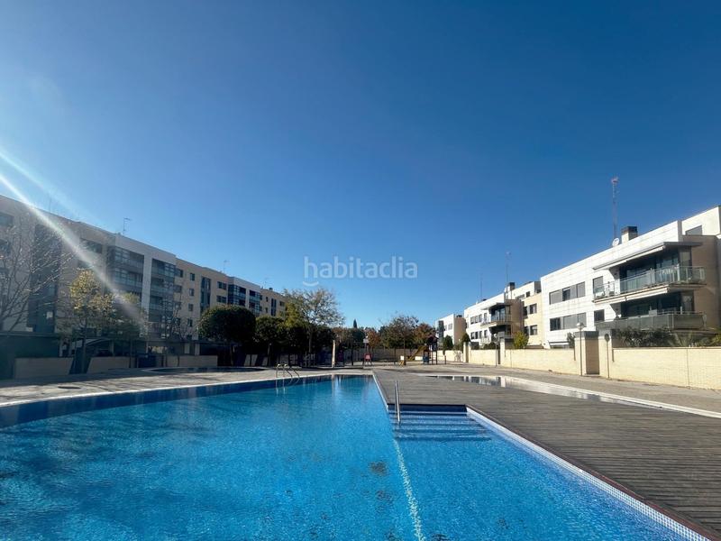 Foto 563083f5-d4b0-419e-965f-29c1cdbb123f. Flat with heating parking pool in Cappont Lleida