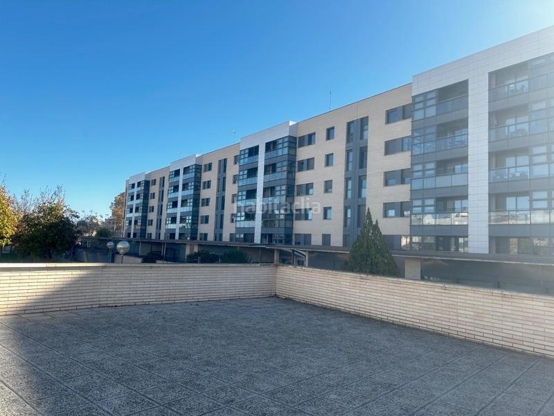 Foto 9db1e533-4ffe-4e05-823e-357cb532d852. Flat with heating parking pool in Cappont Lleida