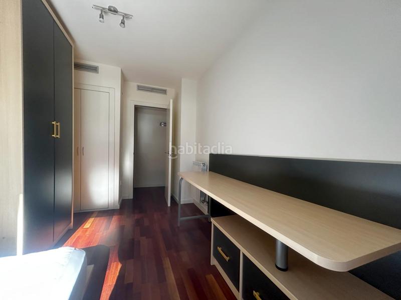 Foto c81e6cdd-4815-4350-bfd0-a82df352430c. Flat with heating parking pool in Cappont Lleida