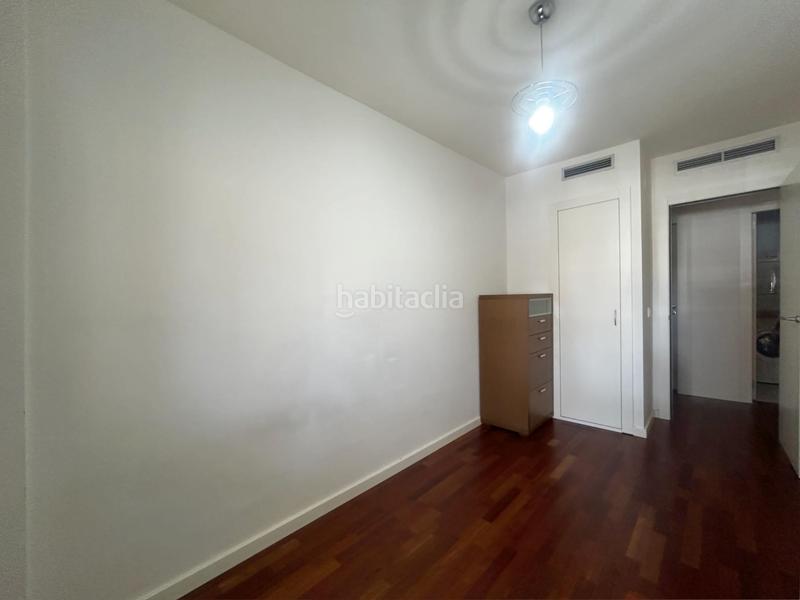 Foto e0d1c512-82a0-47eb-b832-99b061b28596. Flat with heating parking pool in Cappont Lleida