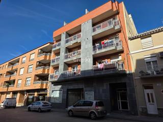 Appartement à Alcarràs. Oportunidad en alcarras piso de 70 m2 con 2 habitaciones, parkin