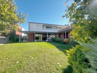 Casa a La Bordeta. La casa de tus sueños te está esperando en el parc de laigua alq