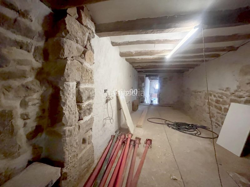 Foto e555bf49-77e5-4205-8b73-12c8403169f2. Casa amb calefacció aparcament a Sunyer