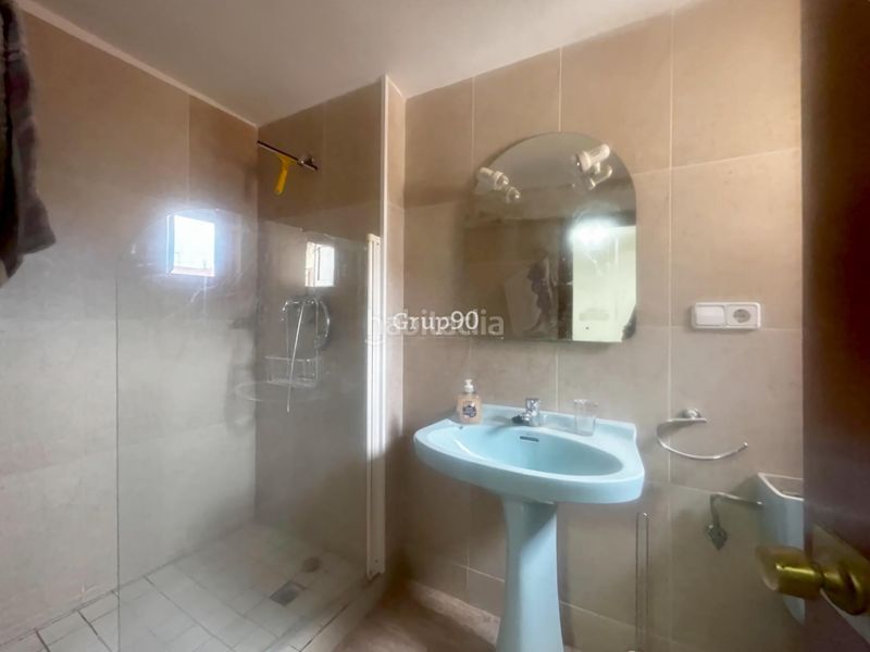 Foto e997a47b-dd88-42da-81a2-c077f876be44. Casa amb calefacció aparcament a Sunyer