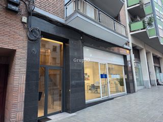 Business premise  Carrer príncep de viana. Local comercial de 135 m2 a pie de calle  amplio, versátil y con