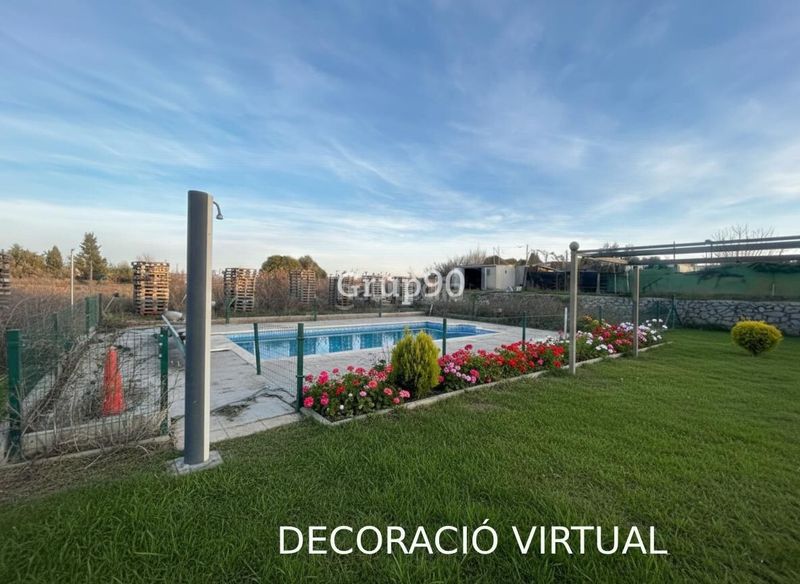 Foto 4948cf38-51fe-4ed1-a58f-9f821df4d390. Xalet amb calefacció aparcament piscina a Partides Rurals Lleida