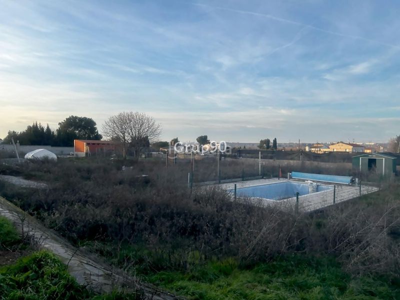 Foto e0006318-d562-45c2-85c3-c2e9840fe2ae. Xalet amb calefacció aparcament piscina a Partides Rurals Lleida