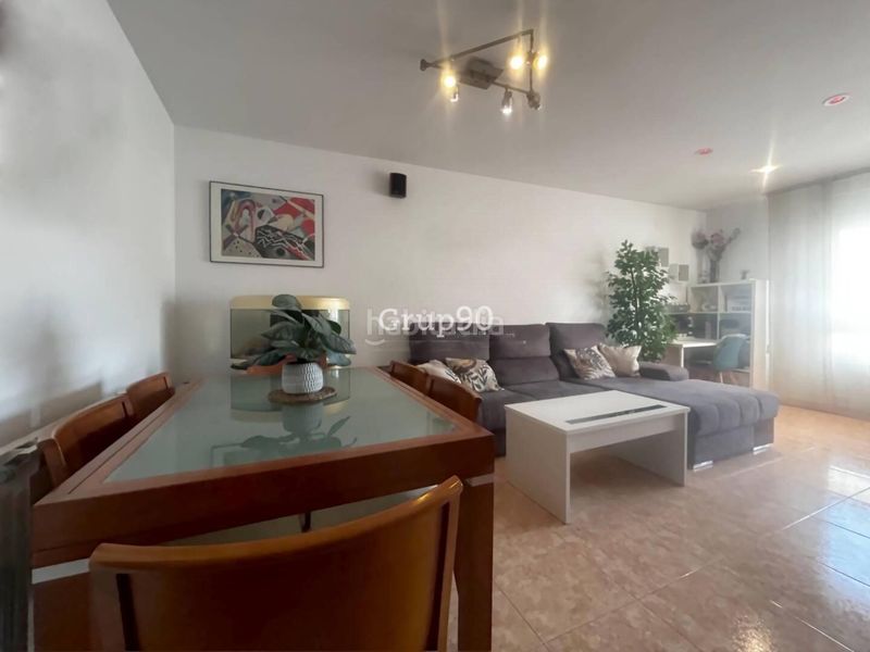 Foto 3f0a147f-e3c1-432e-bad9-2b3a450897ea. Pis amb calefacció aparcament a Pardinyes Lleida