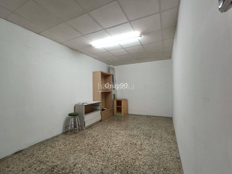 Foto 14988706-239a-4f16-8b0f-55d6e27aa092. Local comercial a Cappont Lleida