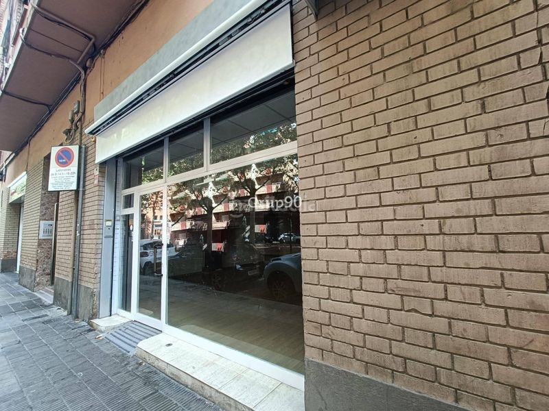 Foto e67679e5-ea78-4934-8c23-eb0c384ee4ee. Local comercial a Cappont Lleida