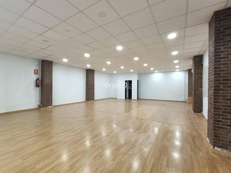 Foto fdfd9730-abf6-433d-a3b3-517aea6e11dd. Local comercial a Cappont Lleida