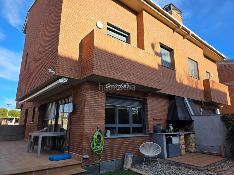 Foto 92d205ba-9280-41a8-a6c6-dd66b9f50990. Casa aparellada amb calefacció aparcament a Raimat Lleida
