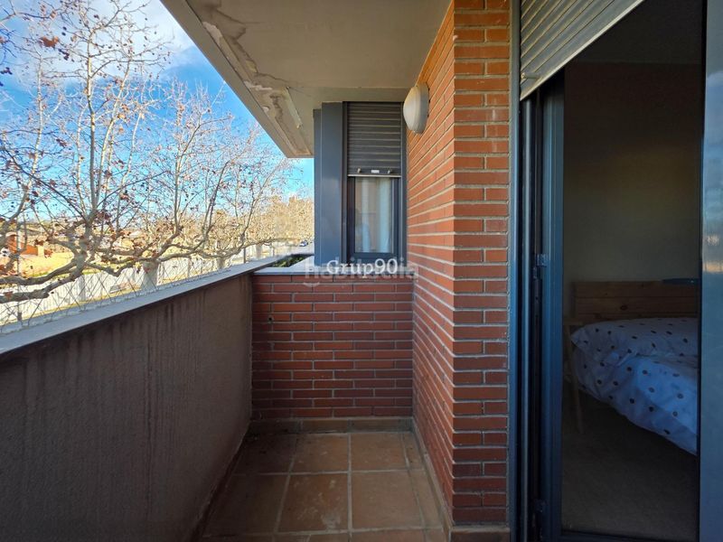 Foto dd273b22-6fa0-4a60-ad6e-4900c1af5495. Casa aparellada amb calefacció aparcament a Raimat Lleida
