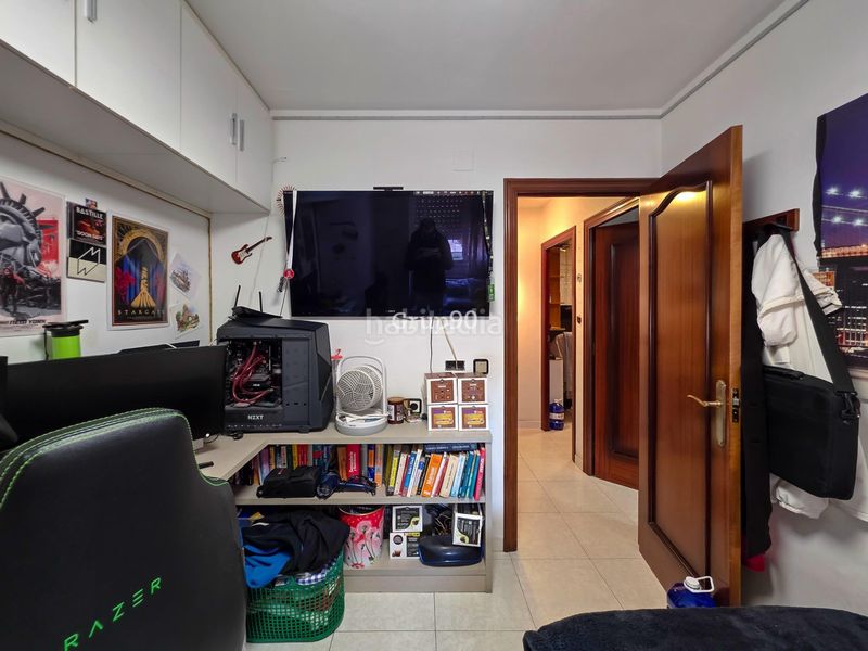 Foto 1e3f5eab-18b8-40cc-8a9a-0a560ed06beb. Piso acogedor piso de 3 habitaciones, ideal para familias en Lleida