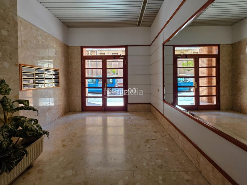 Foto d3c5f999-d5b1-4cad-9721-fdf895a355a6. Piso exclusividad, privacidad y luz en la zona alta de gardeny en Lleida