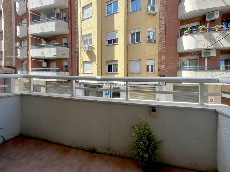 Foto b50207f3-2c91-46af-a9a1-3f3cf1a36159. Casa amb calefacció aparcament a Cappont Lleida