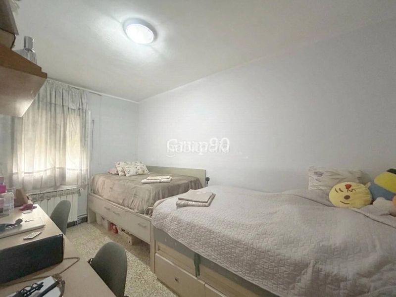 Foto a0d53550-7c57-429d-bd90-534dcfb4dd70. Pis amb calefacció a La Bordeta Lleida