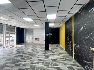 Local Comercial a Calle ZAMENHOF