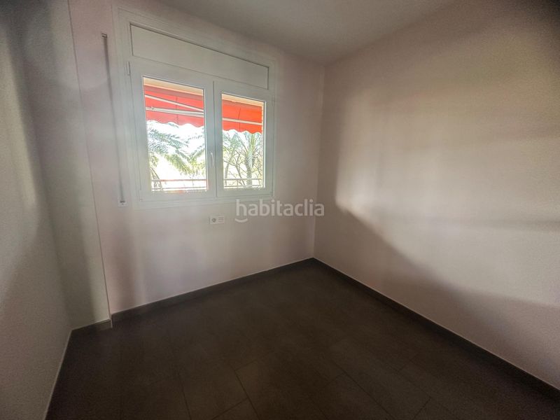 Foto 3c8ecfc5-33db-4f87-9ed0-26ee1b6bcb83. Pis amb piscina a Barenys Salou