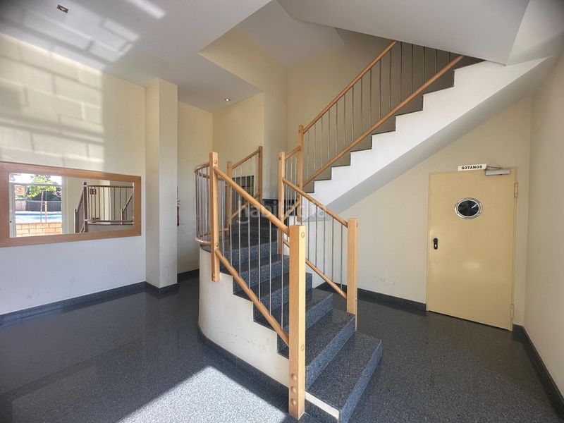 Foto abdc408f-2d04-4f5f-b6a3-5dd92153eeb0. Pis amb piscina a Barenys Salou