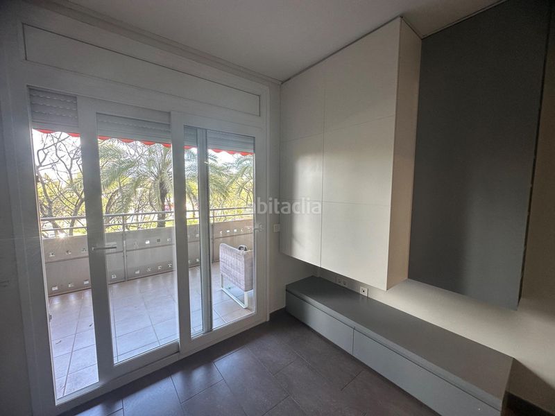 Foto fd366e44-6385-46cc-849b-c01c88ab2f04. Pis amb piscina a Barenys Salou