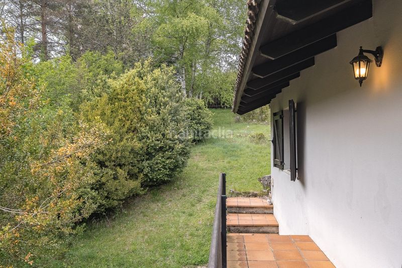 Foto a1cb7da4-bbef-432c-9201-82d04fe4caca. Casa amb calefacció aparcament a Camprodon