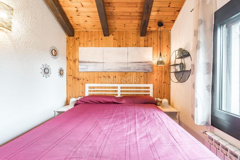 Foto acca6372-2c7c-4ae6-b081-94420633b9af. Casa amb calefacció aparcament a Camprodon