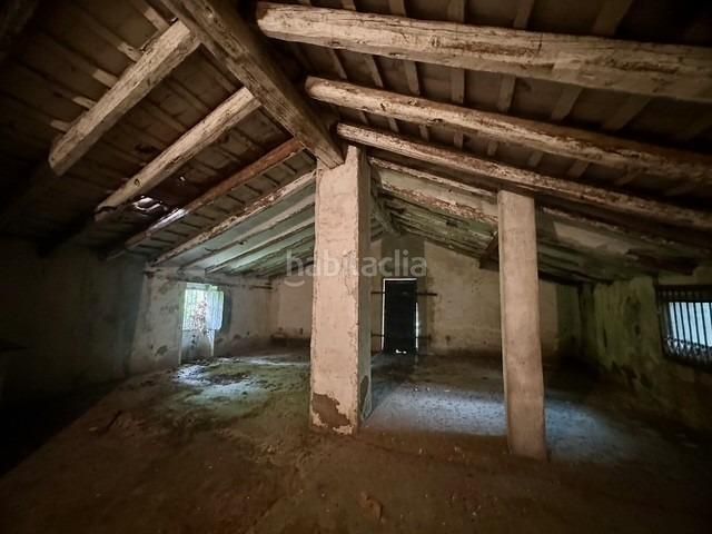 Foto c0a5bcb7-7e19-4fbd-be16-2b47221572ea. Masia amb aparcament piscina a Aldover