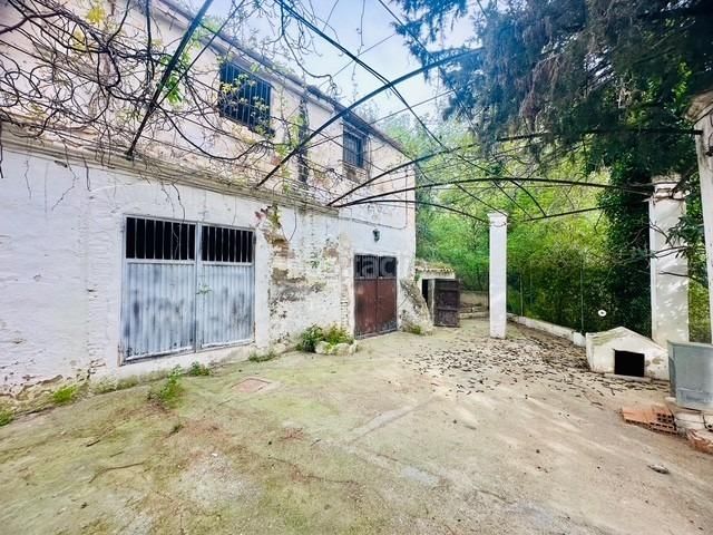 Foto e90c1d93-c008-4027-94c8-1eeb73dbc6f4. Masia amb aparcament piscina a Aldover