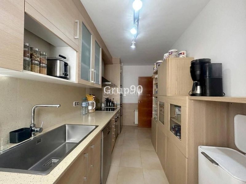 Foto 892e3fab-6d03-4d8e-9d6b-e5e8b7333f28. Pis amb calefacció aparcament a Cappont Lleida