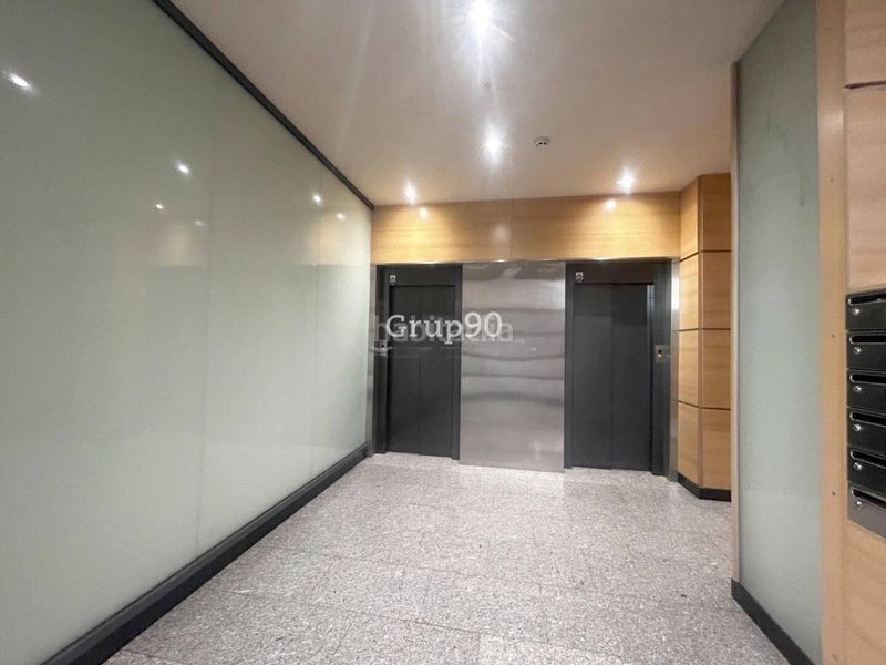 Foto cd8a3449-e749-448d-8d1c-8467a6e55947. Pis amb calefacció aparcament a Cappont Lleida