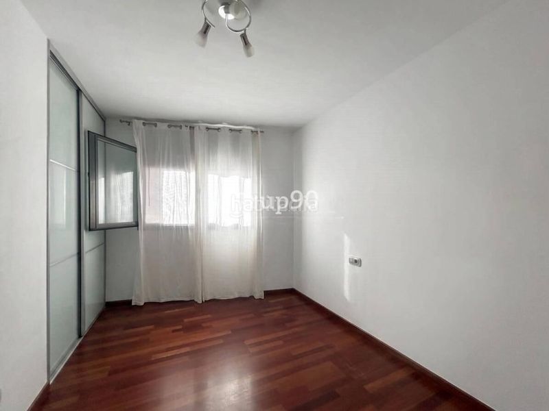 Foto f8fa660e-7a6a-4c32-a16b-5d03251495fd. Pis amb calefacció aparcament a Cappont Lleida