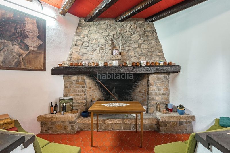 Foto 120b6964-b947-4ee6-9a85-383a7e8c3bad. Casa amb calefacció piscina a Cabanelles