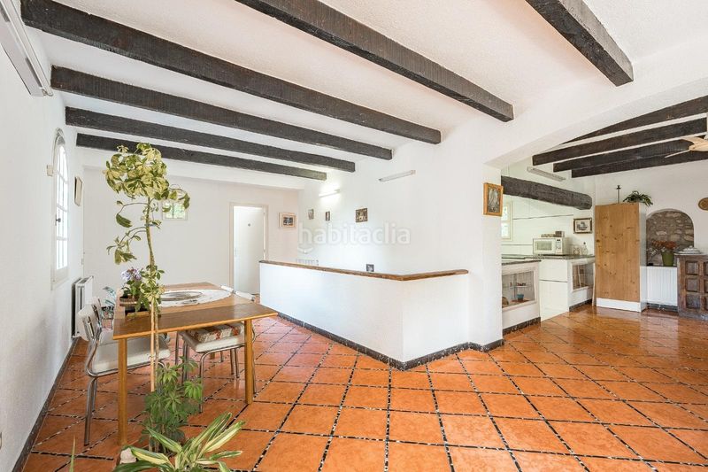 Foto f440d129-2d2e-4b4e-8a98-0de03f1bcadf. Casa amb calefacció piscina a Cabanelles