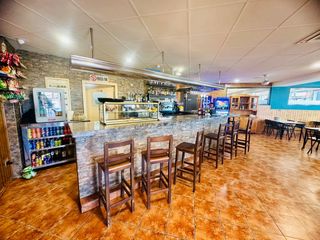 Miete Geschäftsraum in Centre. Traspaso de restaurantecafeteria en pleno rendimiento