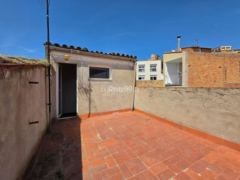 Foto 7c7a6647-dbaf-47d2-bf3e-037a00cbf150. Casa amb calefacció aparcament a Almenar