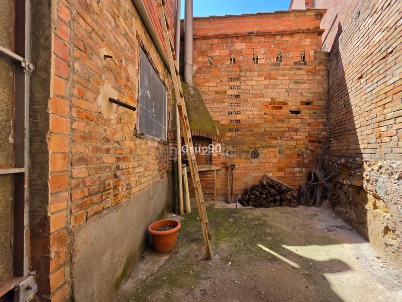 Foto d08b1626-b488-4c85-9e19-aa10aae061d8. Casa amb calefacció aparcament a Almenar