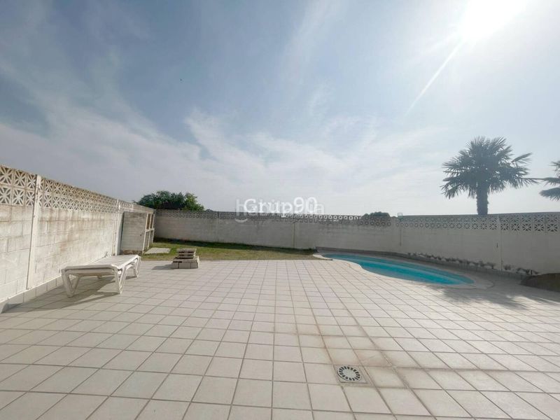 Foto f33527bf-e609-4ab3-b9d1-880192ef5409. Pis amb calefacció aparcament piscina a Albatàrrec