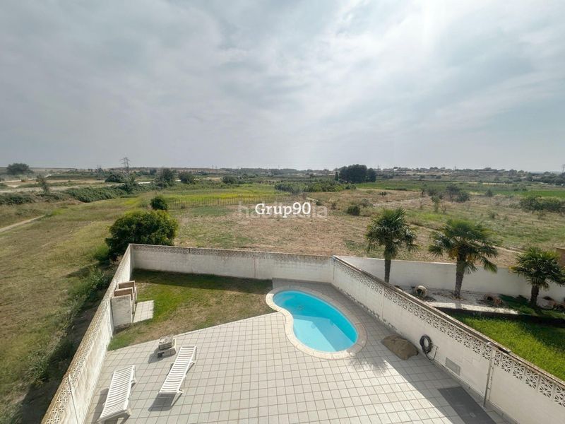 Foto f854f14d-7a1f-4bd5-9511-45ae16d4c7ea. Pis amb calefacció aparcament piscina a Albatàrrec