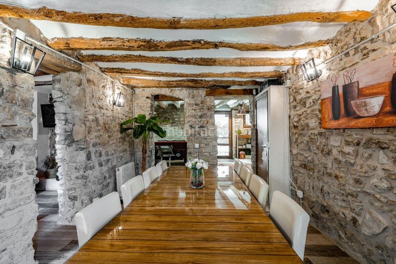 Foto a002f0ee-c132-47e1-8d39-ec38f9ed6f7e. Casa amb calefacció piscina a Ribera d´Ondara