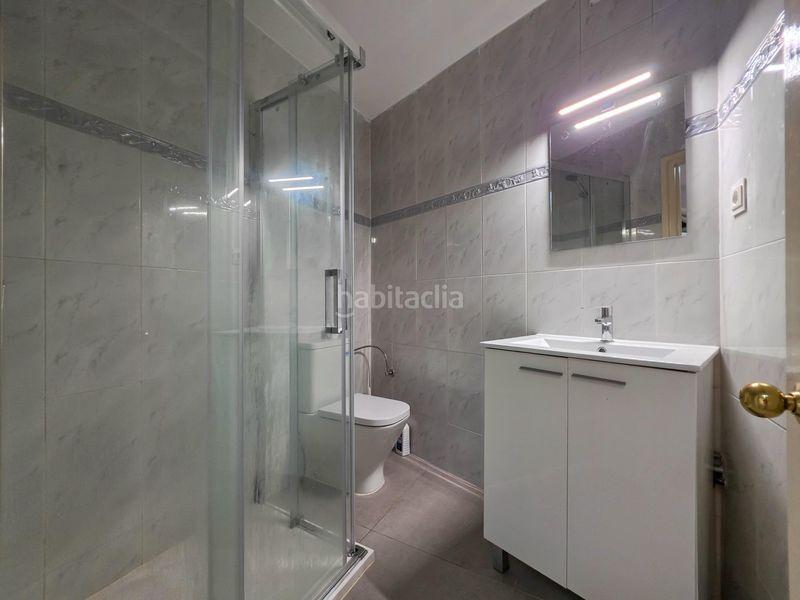 Foto b059200d-3385-4380-9054-4aa78cff3d8a. Oficina a Cappont Lleida