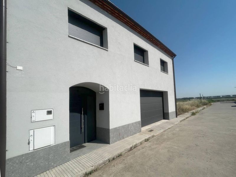 Foto 23347212-6d7a-4cfb-b9a9-9fd0bfd4cb9a. Casa amb calefacció aparcament piscina a Ivars d´Urgell