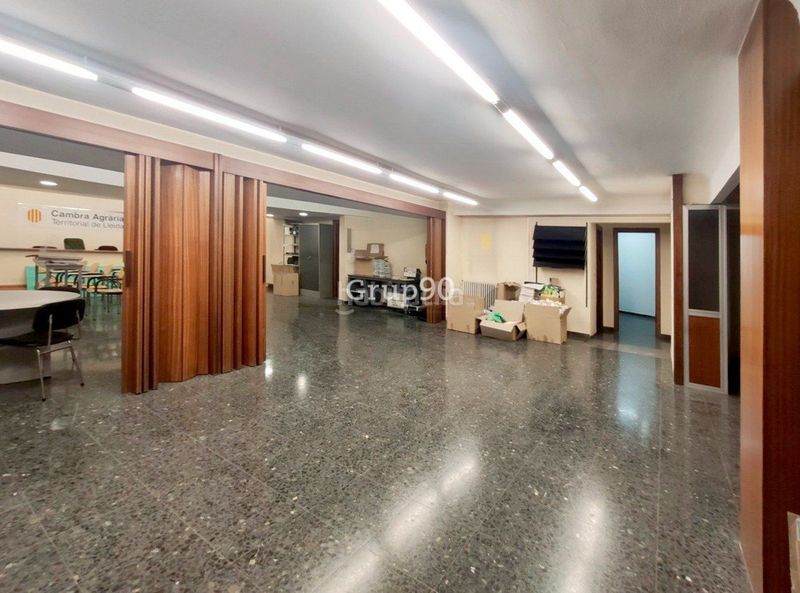 Foto 04557a98-15e1-4221-8ff7-b19327701f88. Local comercial a Mariola Lleida