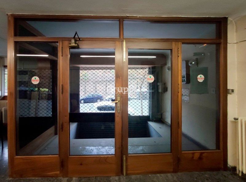 Foto 15c2dbe6-8a5f-4b31-96ca-0e95f9148442. Local comercial a Mariola Lleida