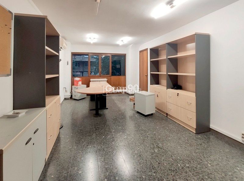 Foto 3f5976d1-6d6c-4444-b4d1-7260751dbe5f. Local comercial a Mariola Lleida
